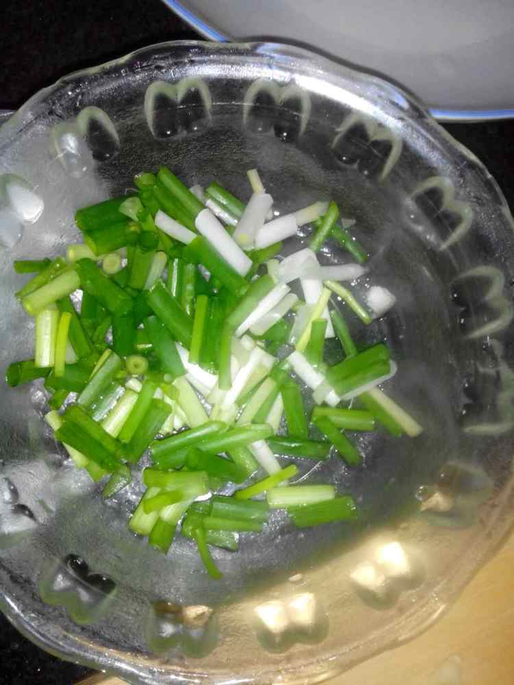 菠萝炒鸡腿步骤3