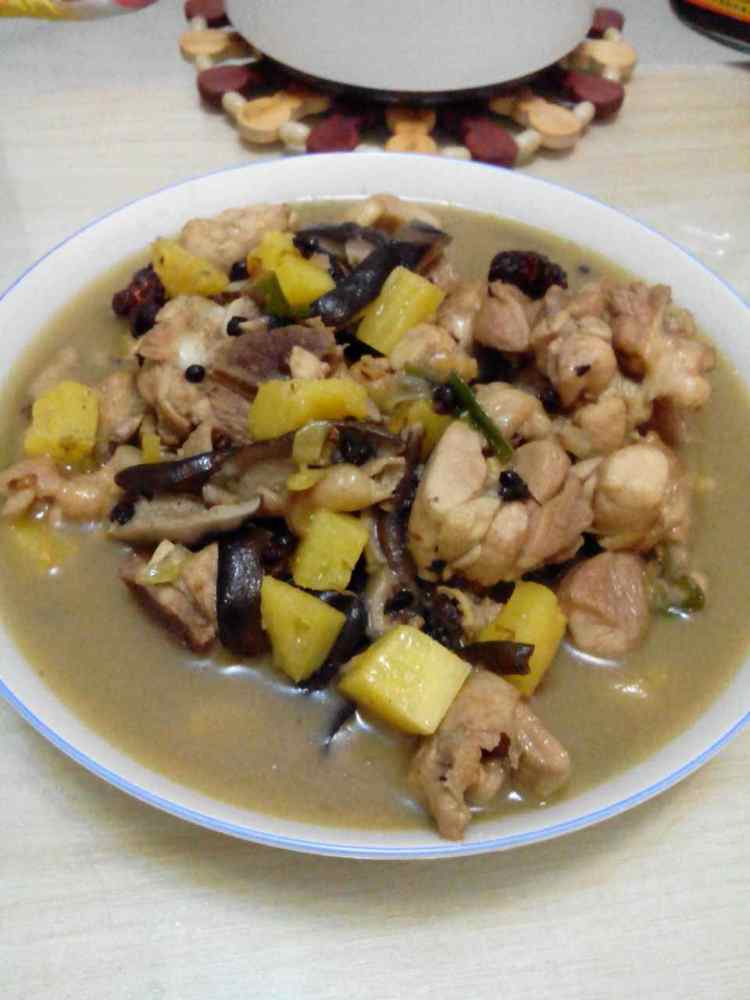菠萝炒鸡腿步骤10