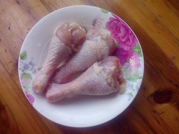 土豆烤鸡腿步骤2