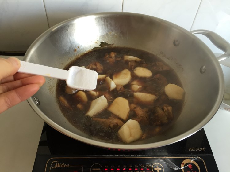 鸡腿山药黄花菜步骤9