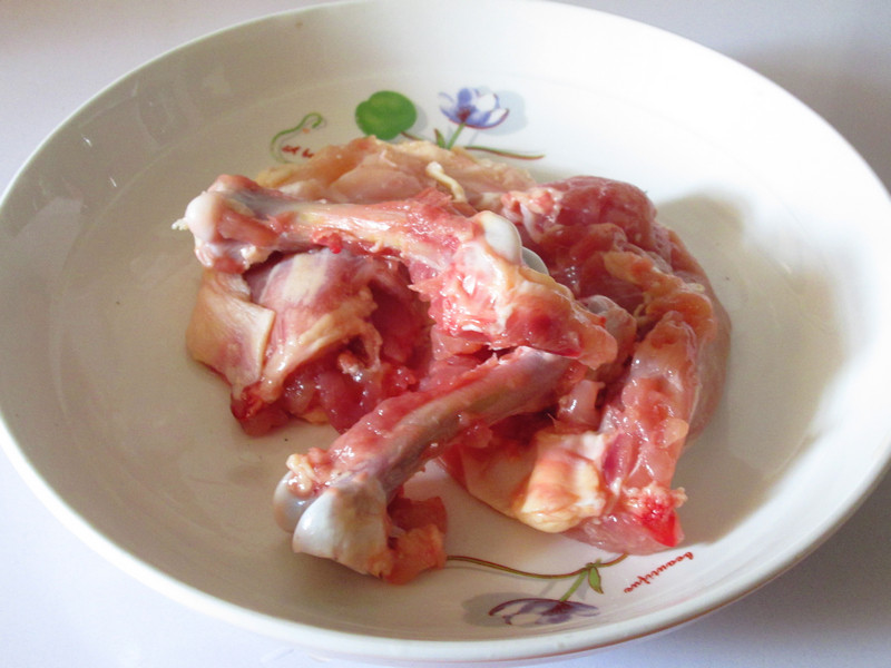 香菇鸡肉焖饭步骤2