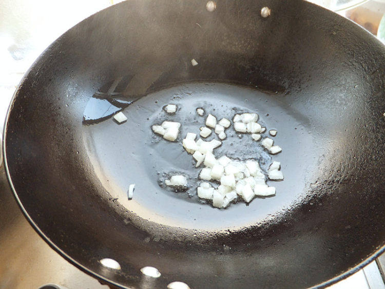 奶油蘑菇鸡肉焗饭步骤5