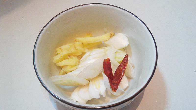 红烧麻辣鸡腿步骤3