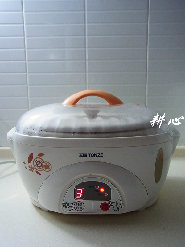 香菇栗子炖鸡腿步骤6