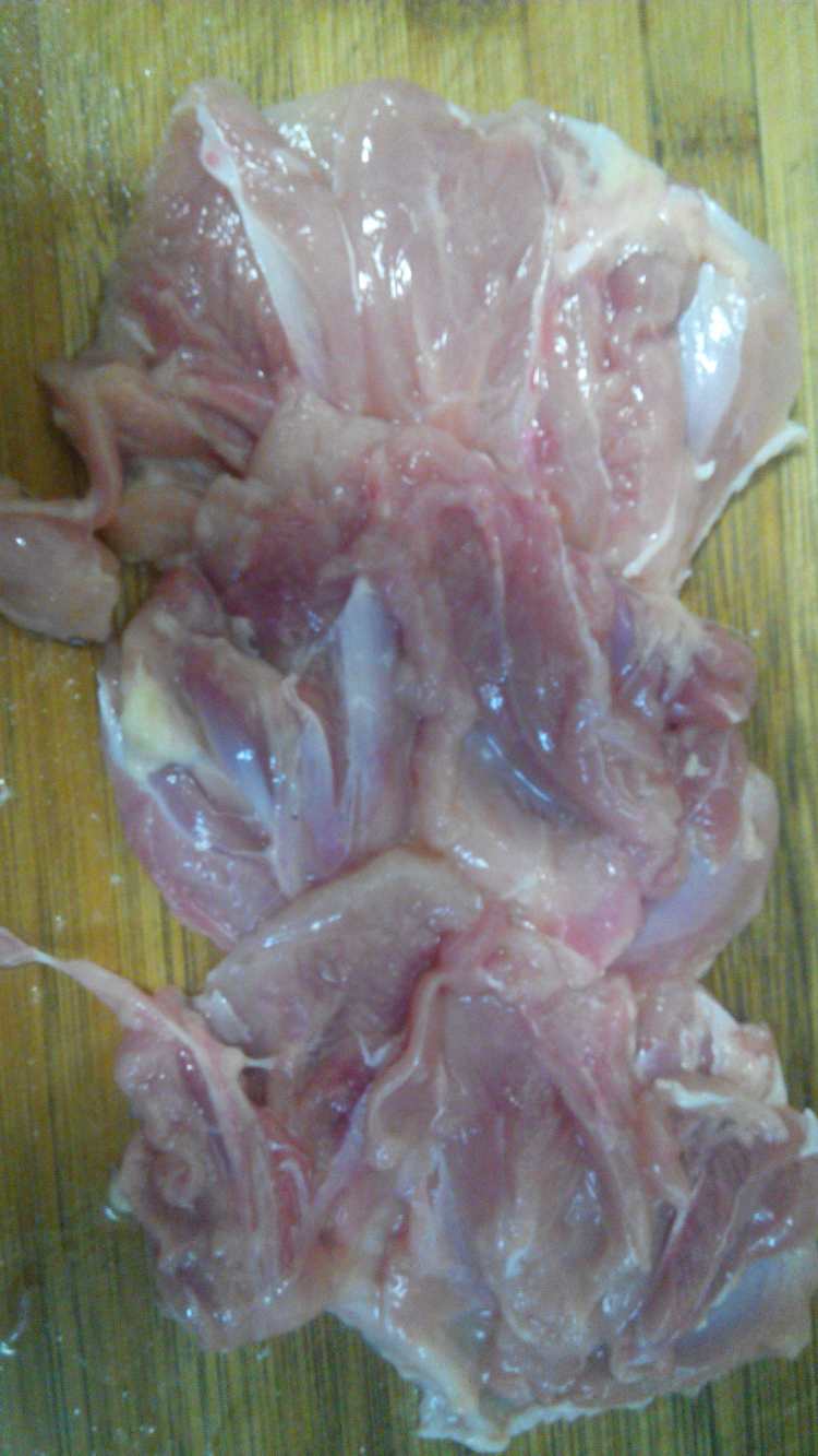 马蹄香菇炒鸡肉步骤3