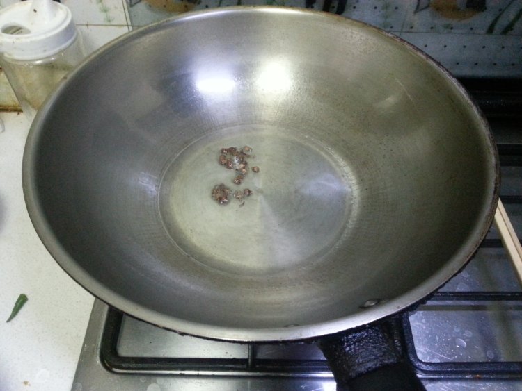 杏鲍菇炖鸡腿步骤3