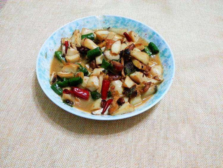 杏鲍菇炖鸡腿步骤10