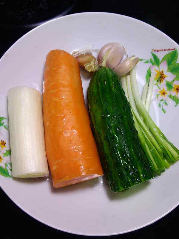 鸡腿彩卷步骤3