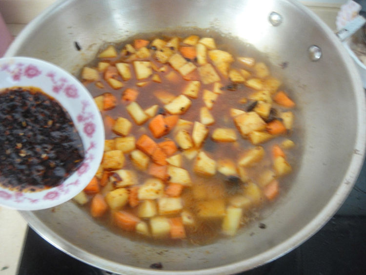 鸡丁辣酱步骤11