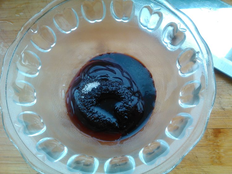 蚝油焖鸡腿肉步骤4