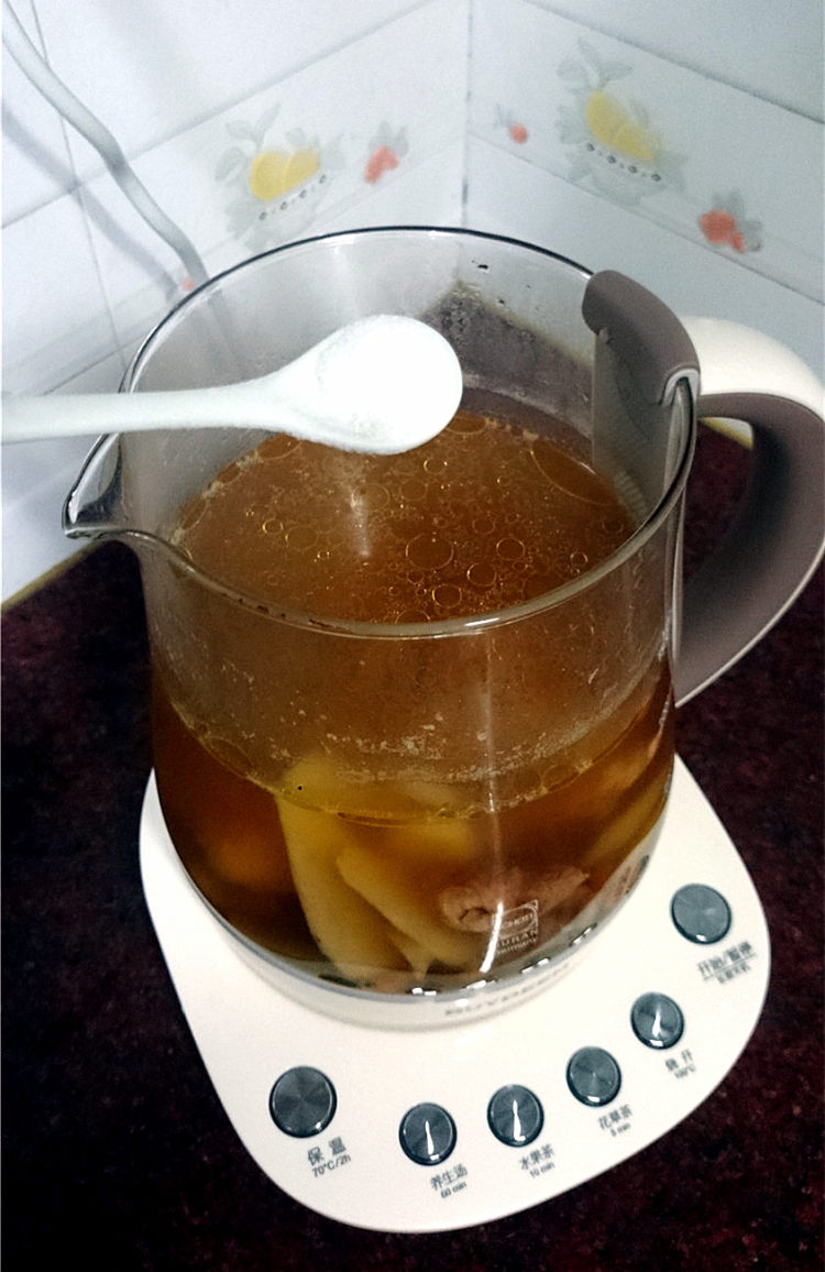枸杞鸡肉汤步骤9
