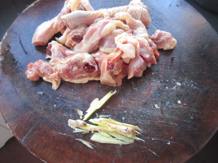 冬菇蒸鸡步骤2
