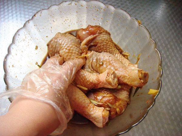 烤香辣鸡腿步骤3