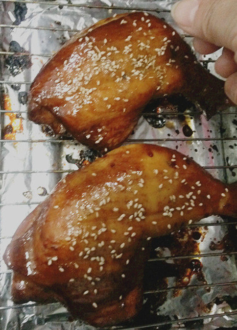 披萨草芝麻烤鸡腿步骤12