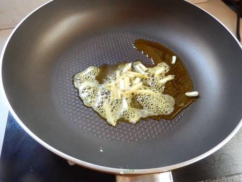 香菇鸡肉饭步骤6
