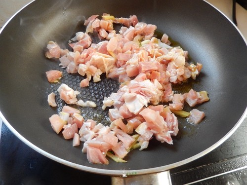 香菇鸡肉饭步骤7