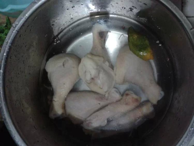 煮鸡腿步骤3