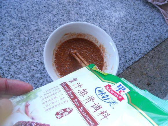 蜜汁鸡腿步骤2
