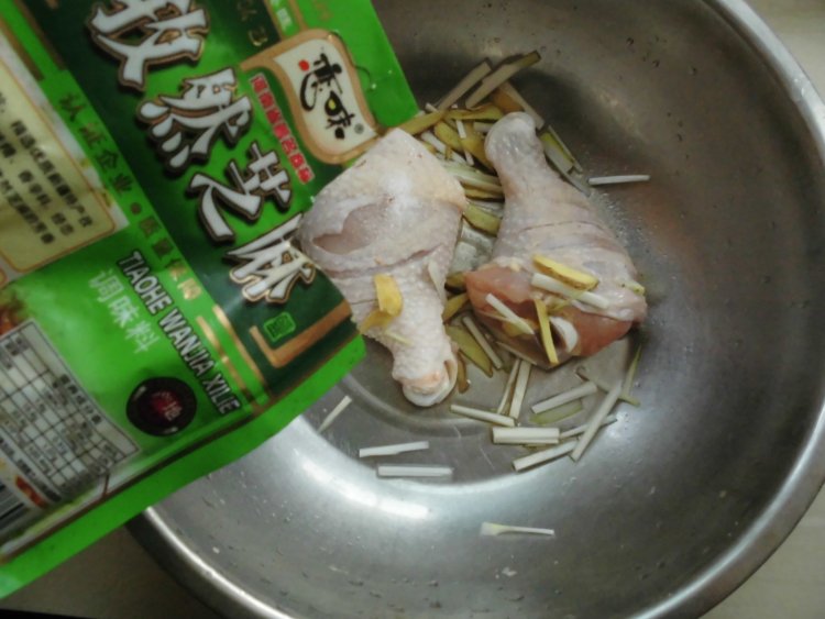 排骨酱烤鸡腿步骤6