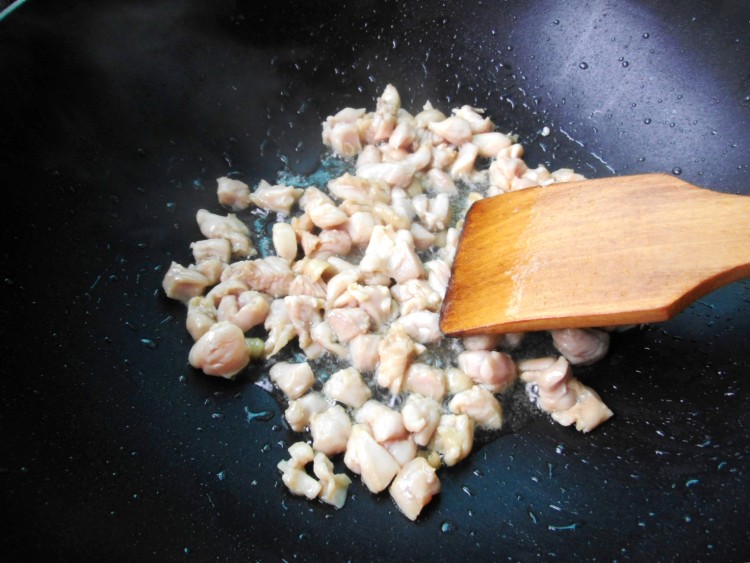 奶香南瓜鸡肉焗饭步骤4