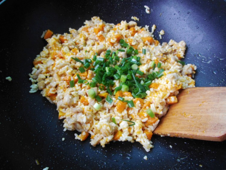 奶香南瓜鸡肉焗饭步骤7