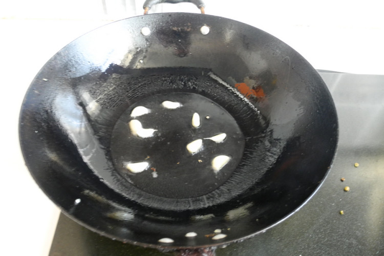 菜椒鸡块步骤4