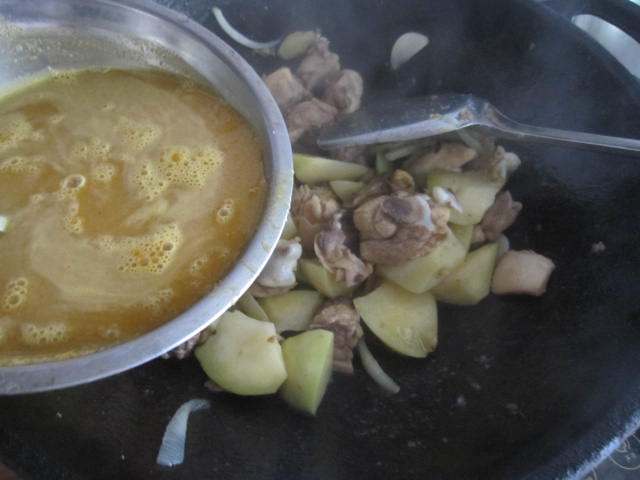 咖喱鸡块土豆步骤10