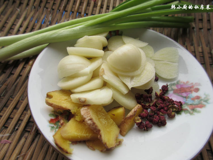 干煸鸡腿肉步骤4