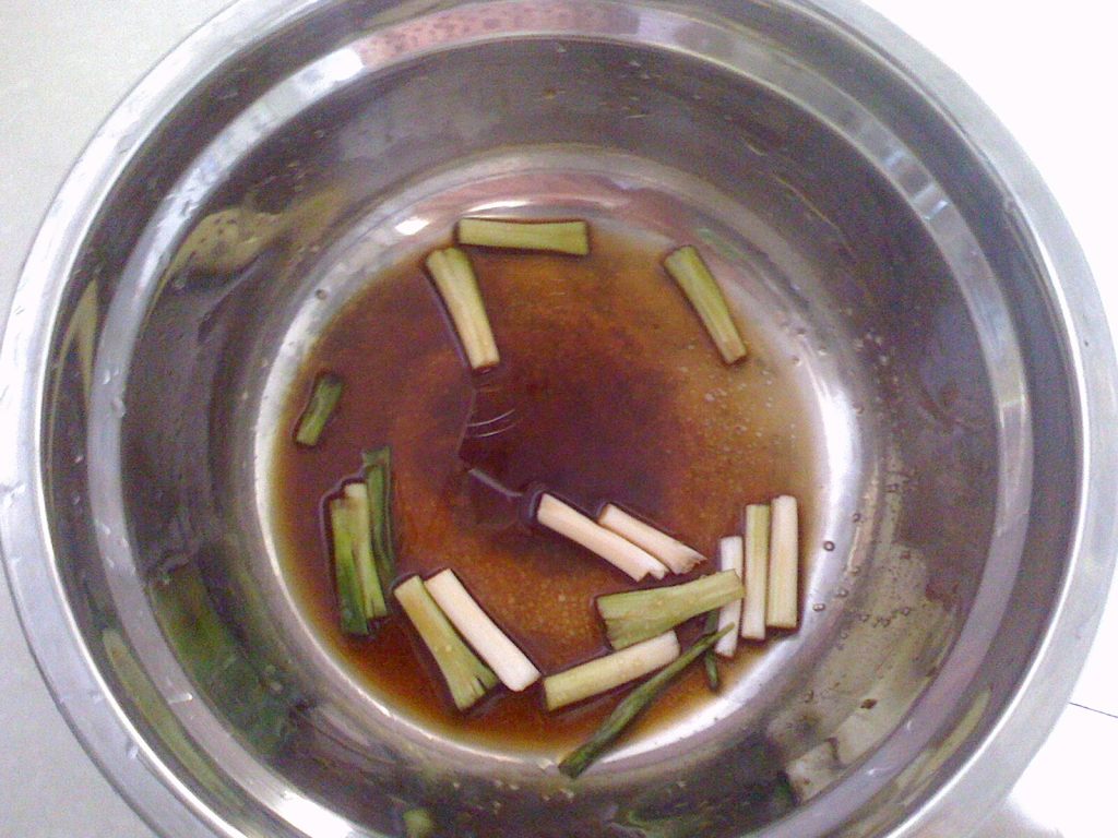 手撕鸡腿步骤2