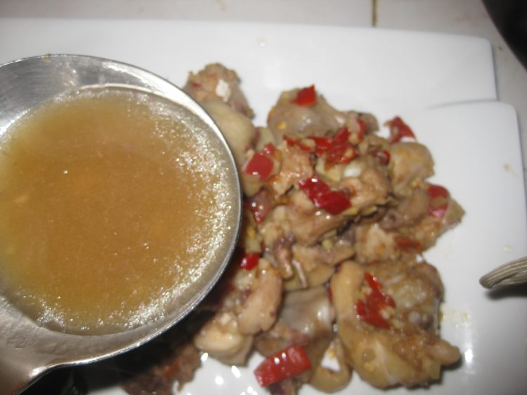 剁椒蒸鸡腿步骤9