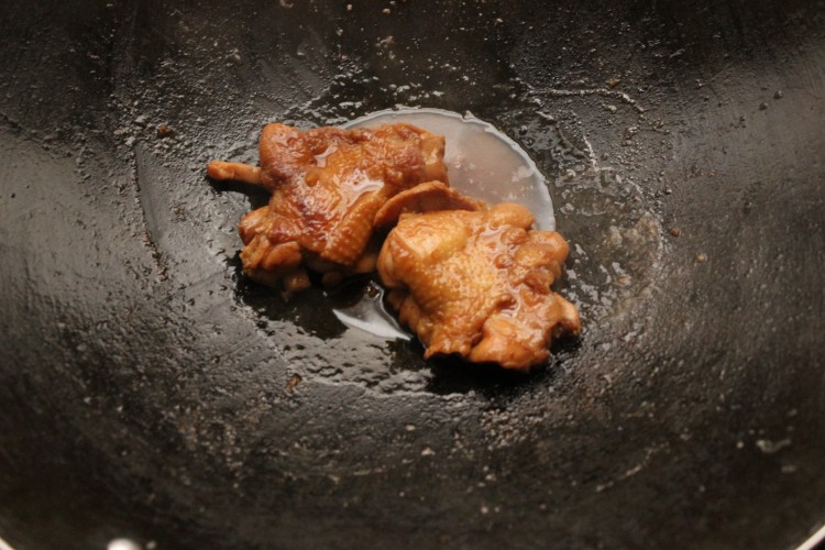 笼仔蚝油鸡腿饭步骤9