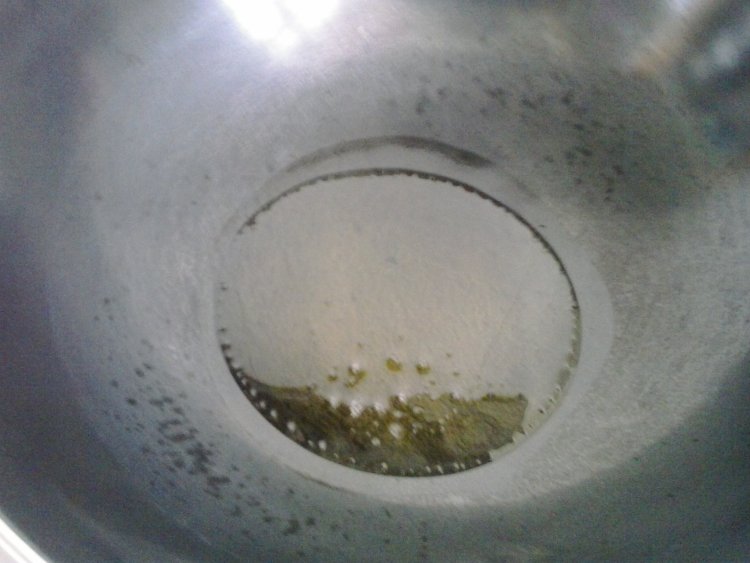 板粟炖鸡块步骤3