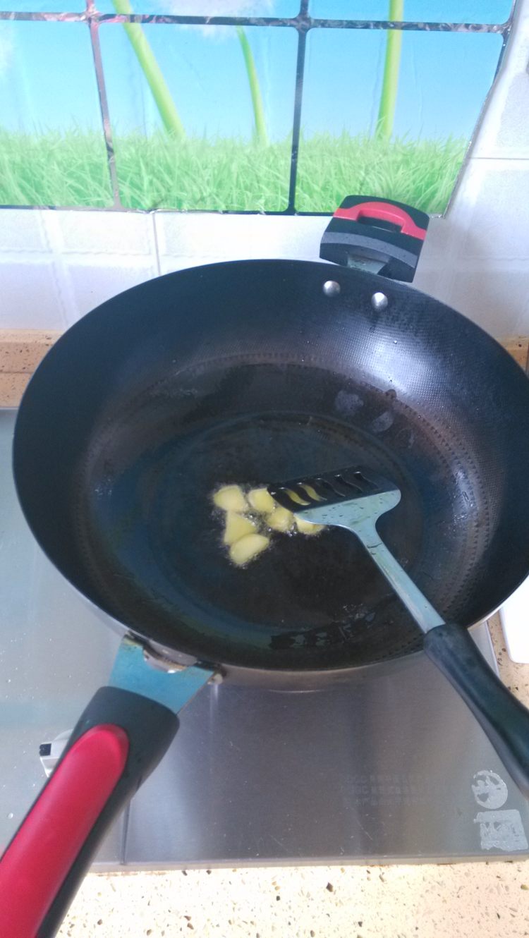 红烧鸡腿肉步骤3