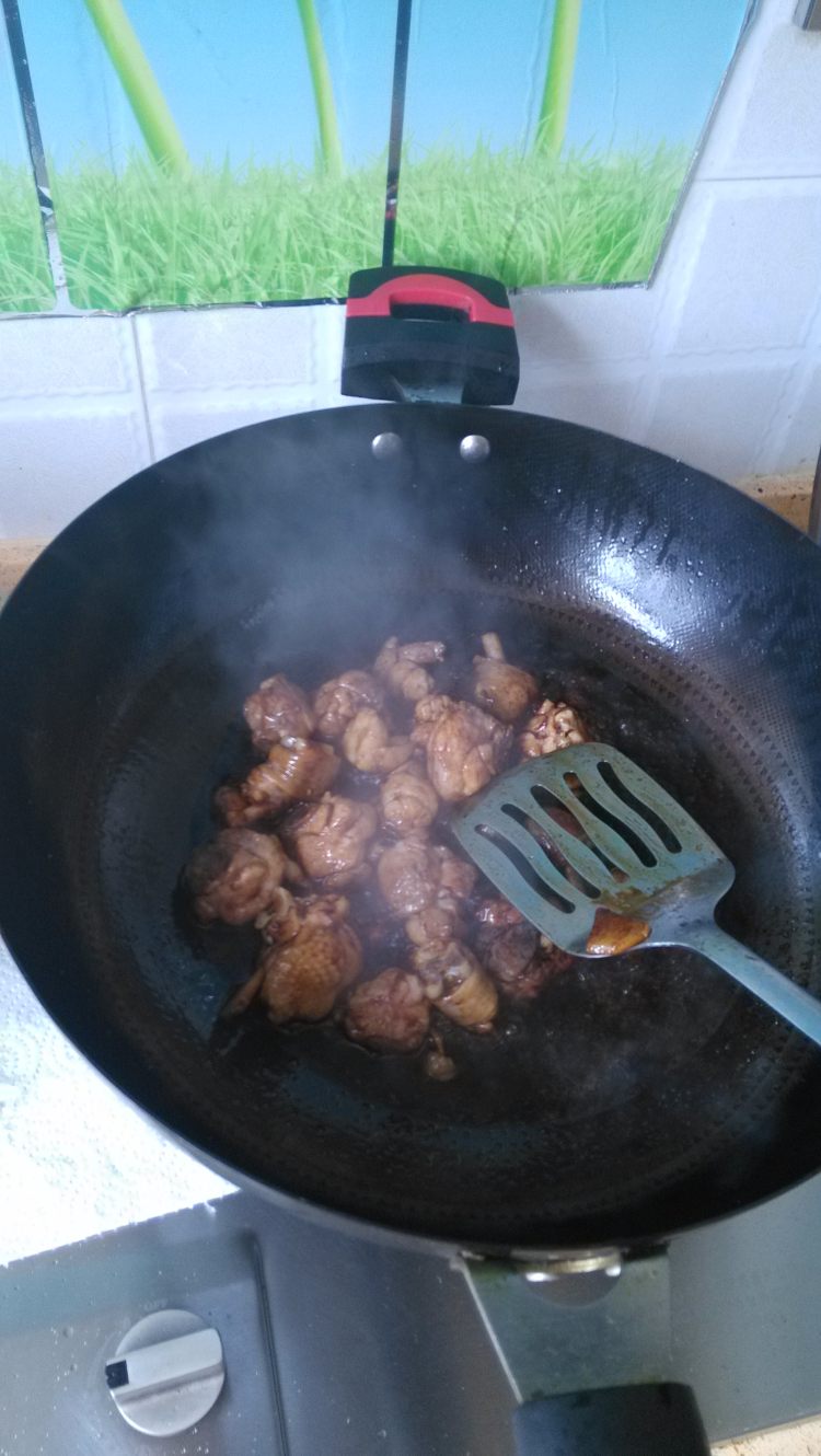 红烧鸡腿肉步骤5