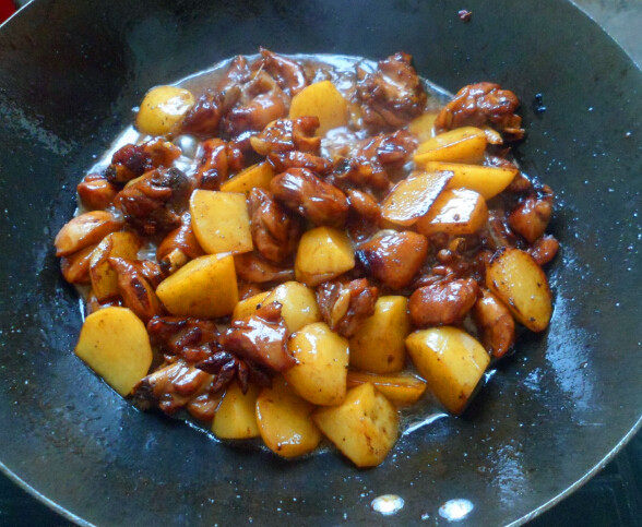 鸡肉烧土豆步骤11