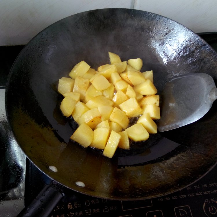 孜然土豆鸡块步骤5