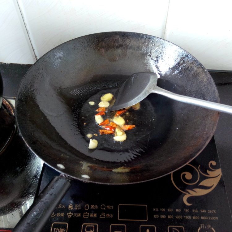 孜然土豆鸡块步骤7