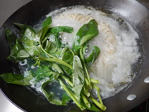 卤鸡腿面步骤9