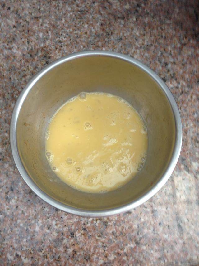 奥尔良炸鸡腿肉步骤2