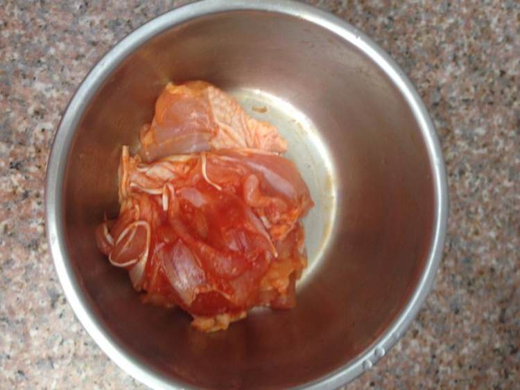 奥尔良炸鸡腿肉步骤6