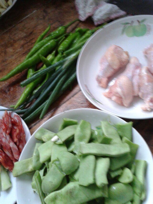 梅豆鸡腿步骤1