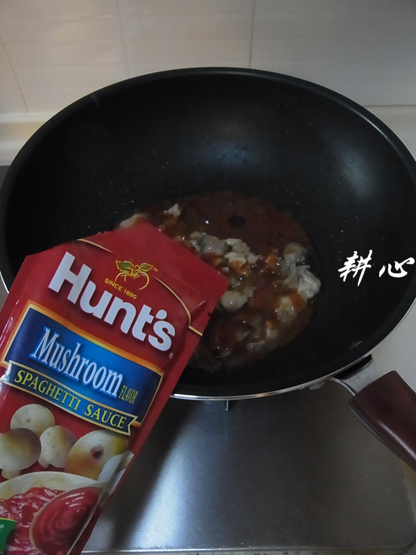鸡肉蘑菇味番茄酱意粉步骤7