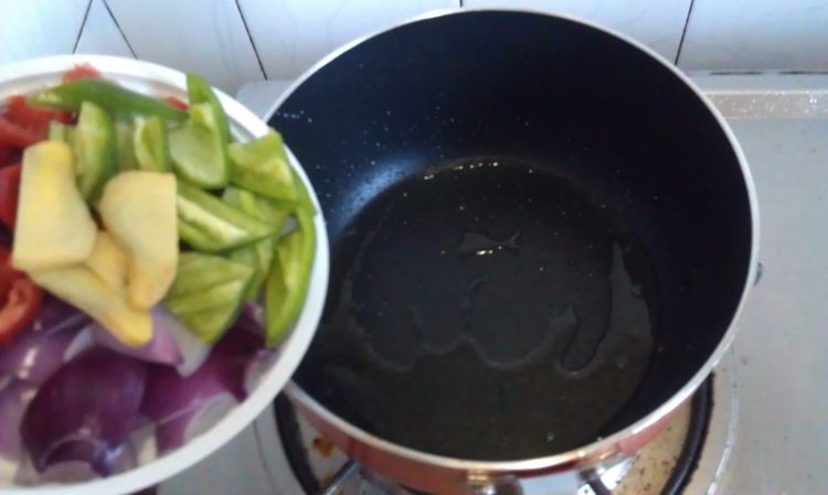 茄汁鸡球步骤6