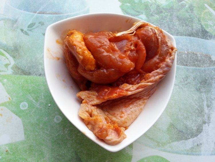 新奥尔良炸鸡腿步骤2