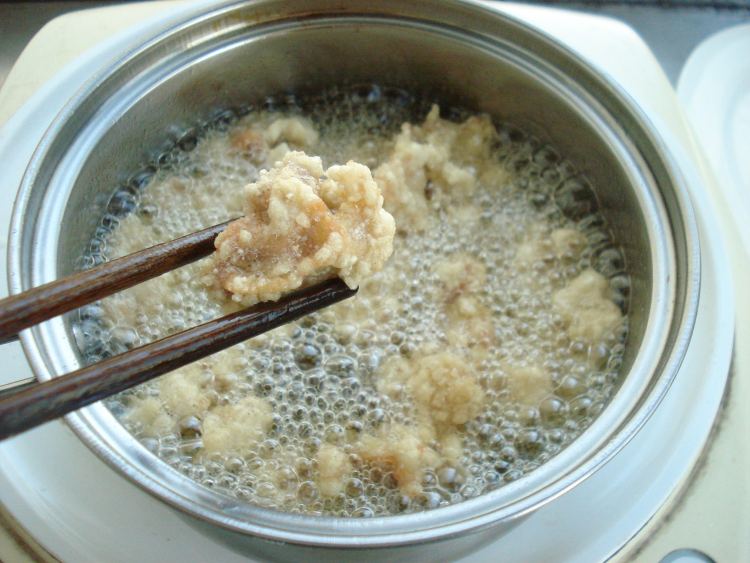 黑椒炸鸡块步骤6