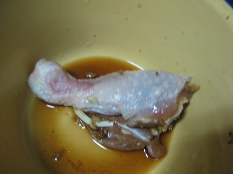 鸡腿卷饼步骤1