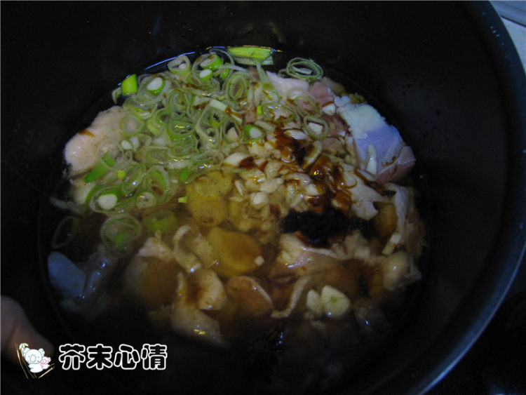 海带炖鸡腿步骤3