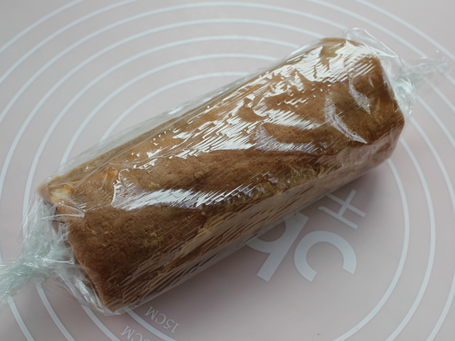 可可桃仁毛巾卷步骤15