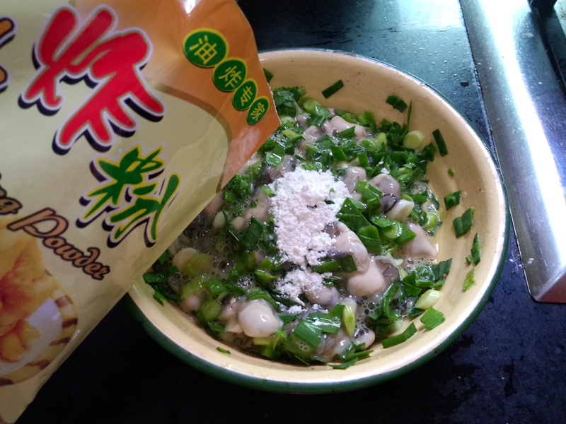 青蒜炒海蛎子步骤9