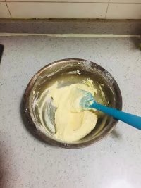 奶酪杏仁玛德琳步骤10